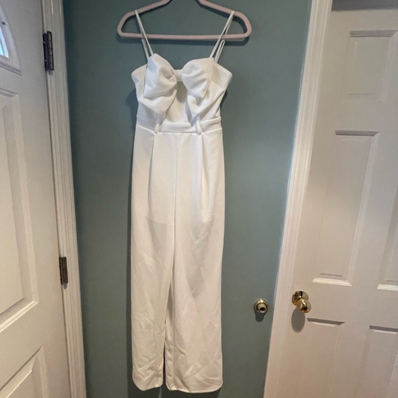 NWT SHEIN Mod Bow Front Cami Jumpsuit White -Size XS - Picture 3 of 11